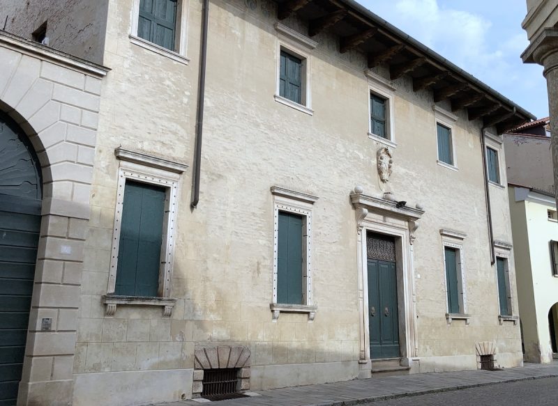 Palazzo Pomello Chinaglia, a Montagnana, risalente al 1300 del borgo medievale.